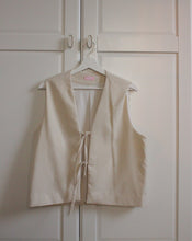 Carica l'immagine nel visualizzatore di Gallery, Gilet Nostalgico