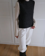 Carica l'immagine nel visualizzatore di Gallery, Gilet Fiocchi