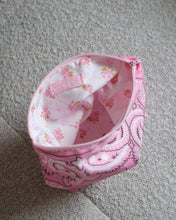 Carica l'immagine nel visualizzatore di Gallery, Pochette Bandana