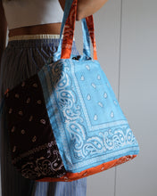 Carica l'immagine nel visualizzatore di Gallery, Bandana Maxi Bag