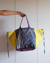 Carica l'immagine nel visualizzatore di Gallery, Bandana Maxi Bag