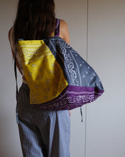 Carica l'immagine nel visualizzatore di Gallery, Bandana Maxi Bag