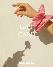 Carica l'immagine nel visualizzatore di Gallery, Gift Card Nostalgica