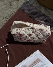 Carica l'immagine nel visualizzatore di Gallery, Beauty-Case Trapuntati