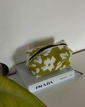 Carica l'immagine nel visualizzatore di Gallery, Beauty-Case Spugna