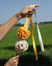 Carica l'immagine nel visualizzatore di Gallery, Roselline Necklace