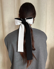 Carica l'immagine nel visualizzatore di Gallery, Fiocco Double in 100% LanaExtrafine