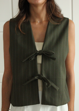 Carica l'immagine nel visualizzatore di Gallery, Gilet Nostalgico