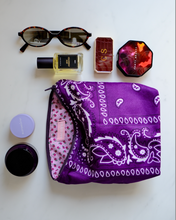 Carica l'immagine nel visualizzatore di Gallery, Pochette Bandana