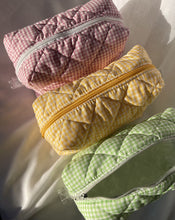 Carica l'immagine nel visualizzatore di Gallery, Beauty-Case Vichy