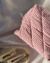 Carica l'immagine nel visualizzatore di Gallery, Beauty-Case Vichy