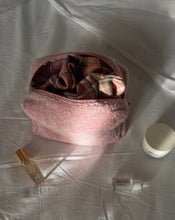 Carica l'immagine nel visualizzatore di Gallery, Beauty-Case Spugna