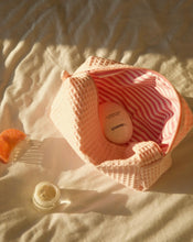 Carica l'immagine nel visualizzatore di Gallery, Beauty-Case Nido d'Ape