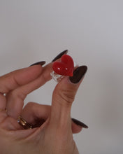 Carica l&#39;immagine nel visualizzatore di Gallery, Glass Ring Cuore
