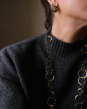 Carica l&#39;immagine nel visualizzatore di Gallery, Bold Knot Earring
