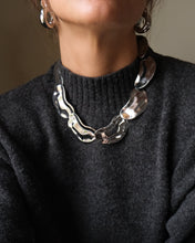 Carica l&#39;immagine nel visualizzatore di Gallery, Waves Necklace

