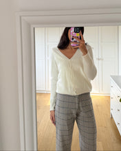 Carica l'immagine nel visualizzatore di Gallery, Cardigan Essential Lana&amp;Cashmere
