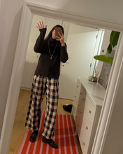 Carica l&#39;immagine nel visualizzatore di Gallery, Dolcevita Fluffy
